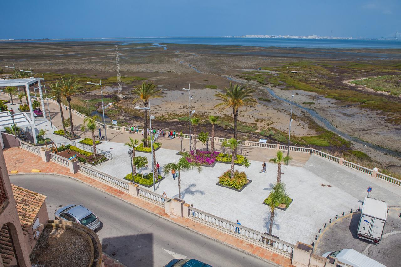 Apartamentos Turísticos Bahía Sur San Fernando Exterior foto